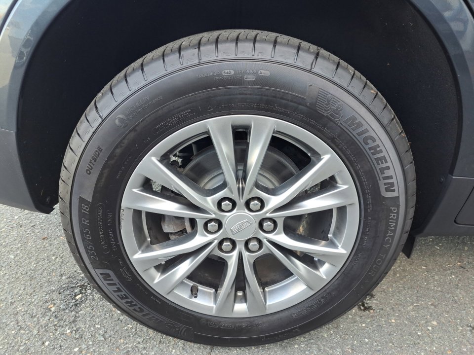 Certified 2021 Cadillac XT5 Premium Luxury image 18