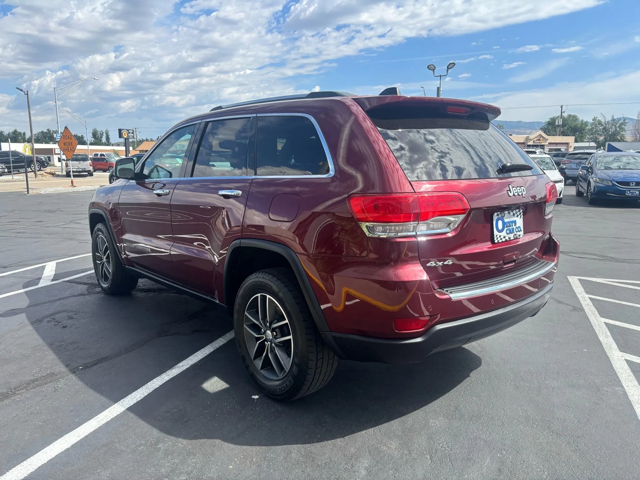 Used 2018 Jeep Grand Cherokee Limited image 2