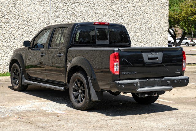 Used 2021 Nissan Frontier SV w/ Midnight Edition Floor Mats image 10