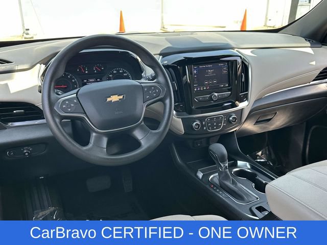 Used 2023 Chevrolet Traverse LS FWD image 2