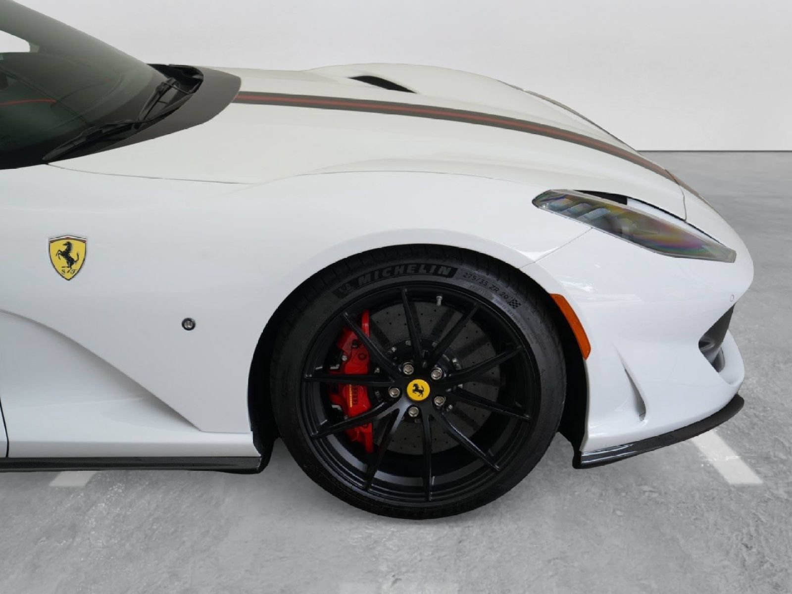 Used 2022 Ferrari 812 GTS RWD image 36