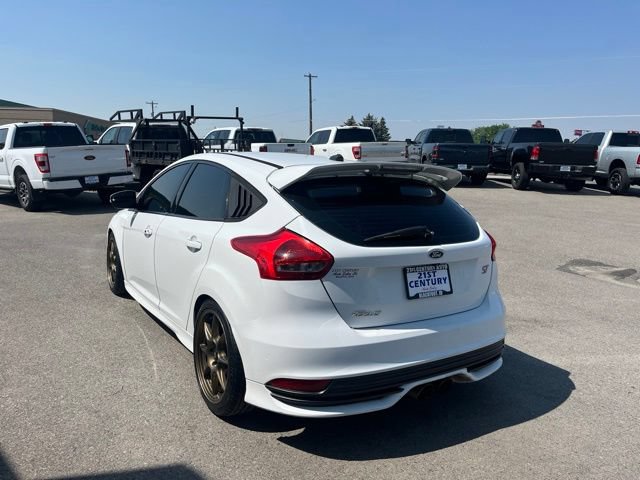 Used 2016 Ford Focus ST FWD image 11