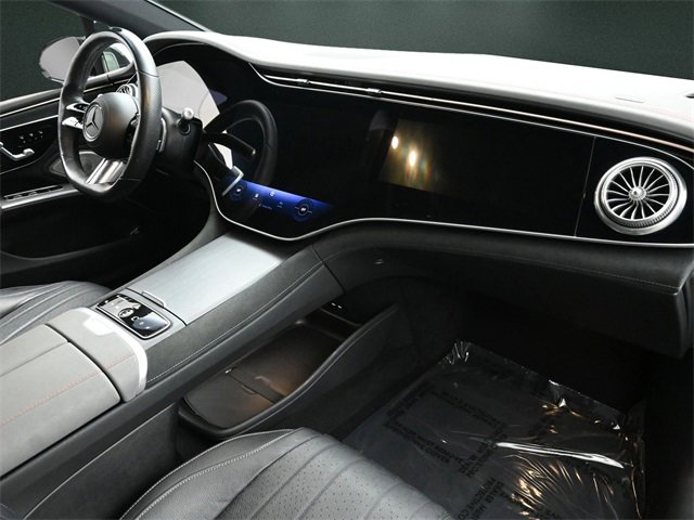 Used 2022 Mercedes-Benz EQS 580 4MATIC Sedan image 20