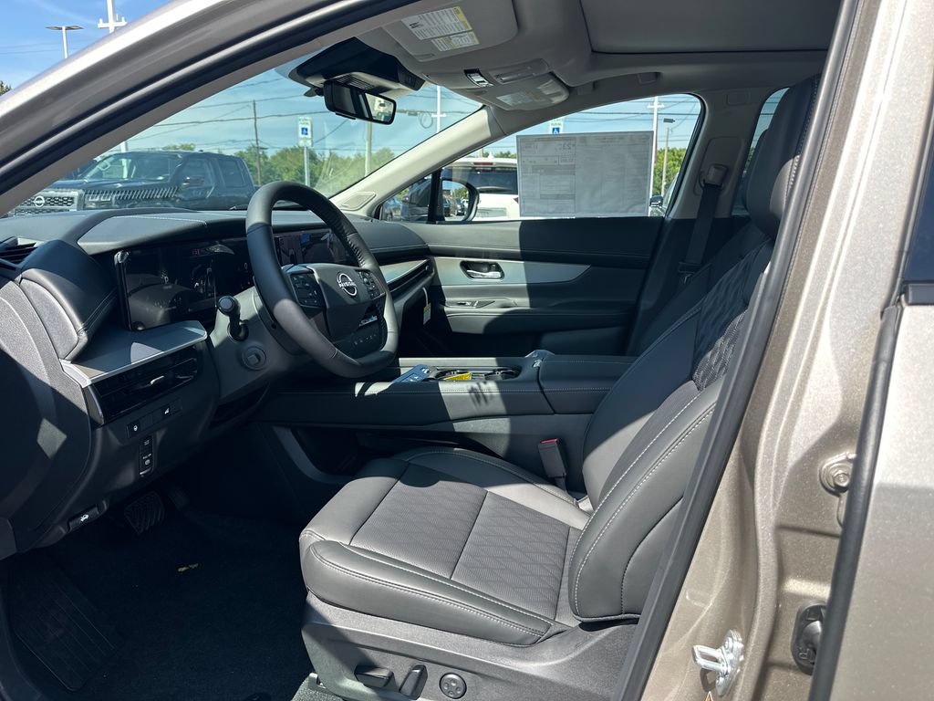 New 2027 Nissan Murano Platinum w/ Cargo Package AWD/4WD image 10