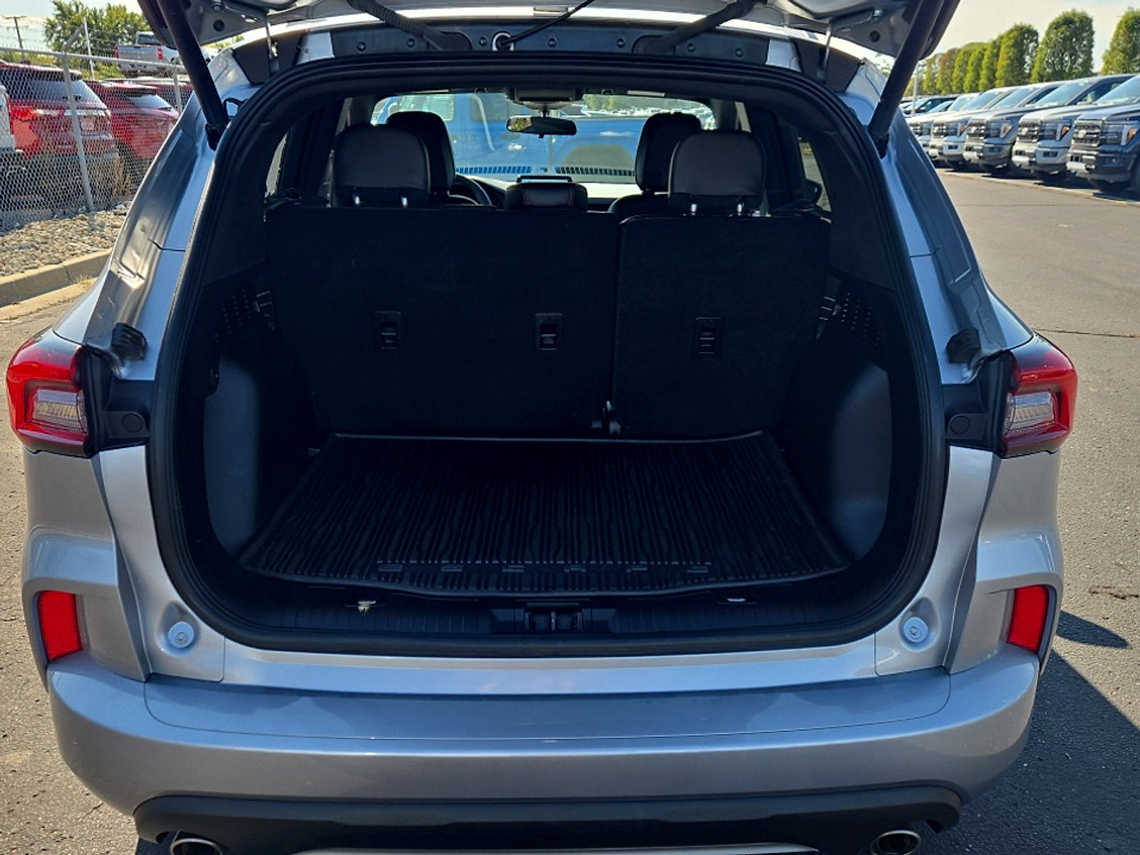 Certified 2023 Ford Escape ST-Line AWD/4WD image 23