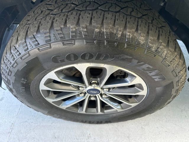 Used 2020 Ford F150 XLT w/ Equipment Group 302A Luxury AWD/4WD image 86