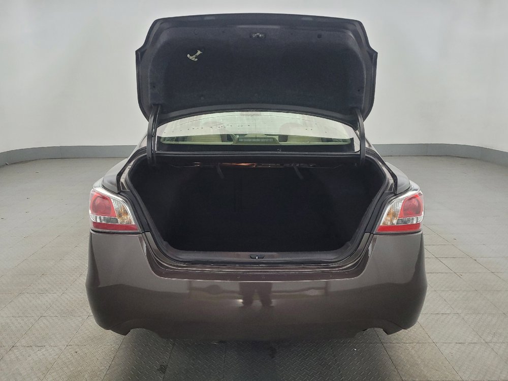 Used 2014 Nissan Altima 2.5 S w/ Display Audio Package image 29