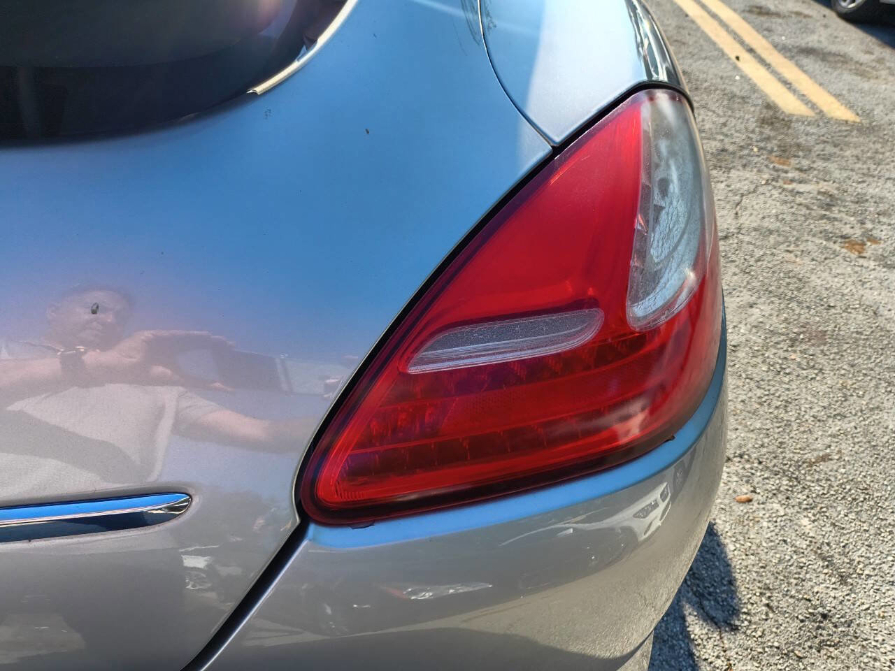 Used 2013 Porsche Panamera S w/ Comfort Pkg image 25