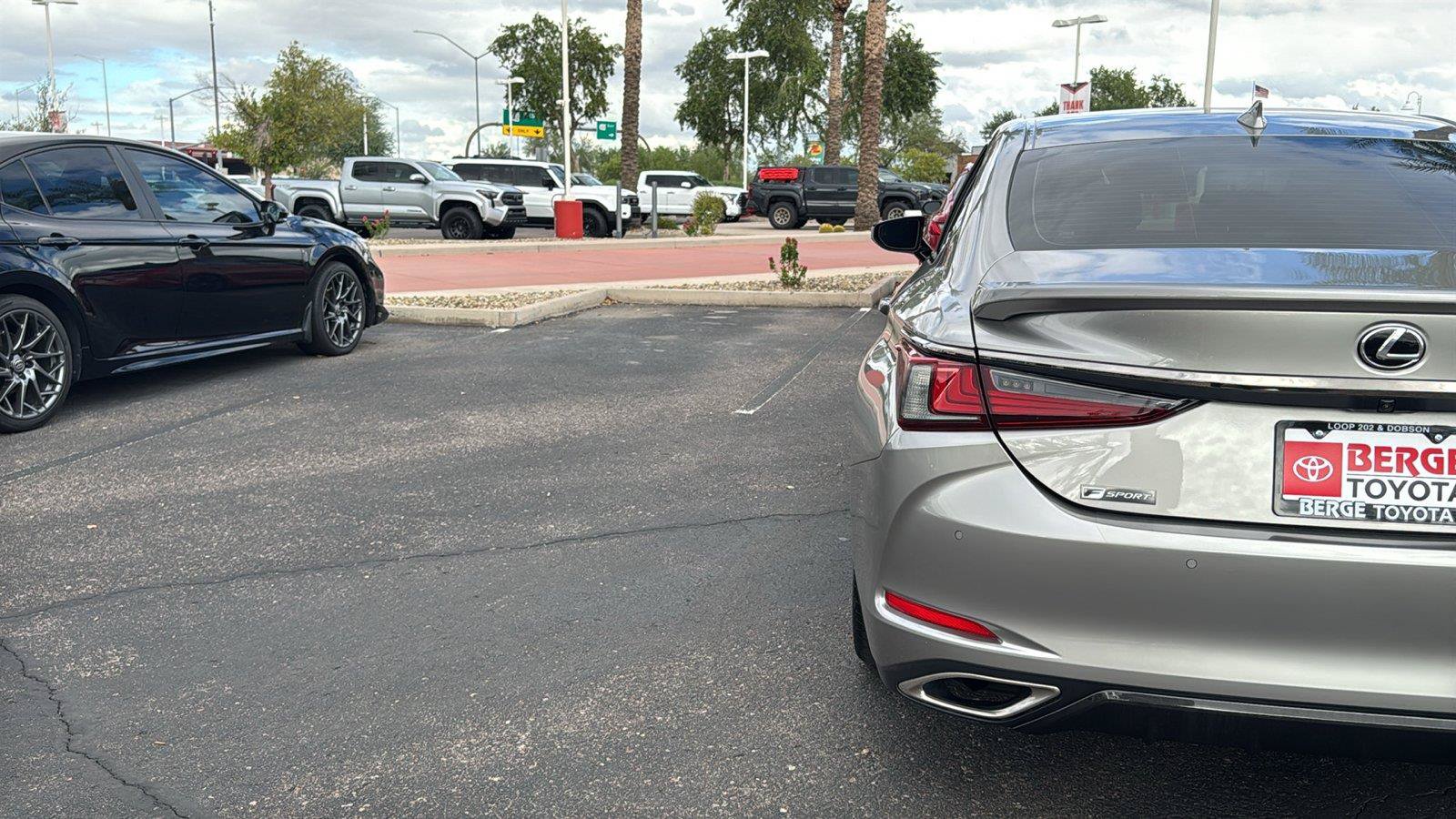 Used 2021 Lexus ES 350 F Sport w/ Accessory Package 2 FWD image 8