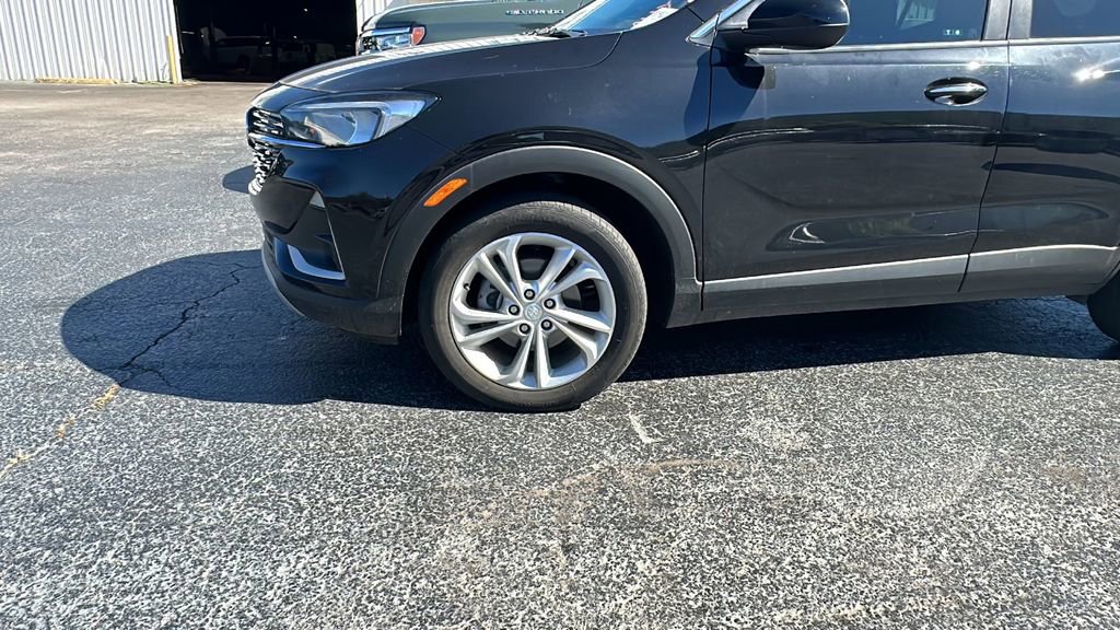 Used 2023 Buick Encore GX Preferred w/ Cold Weather Comfort Package image 2