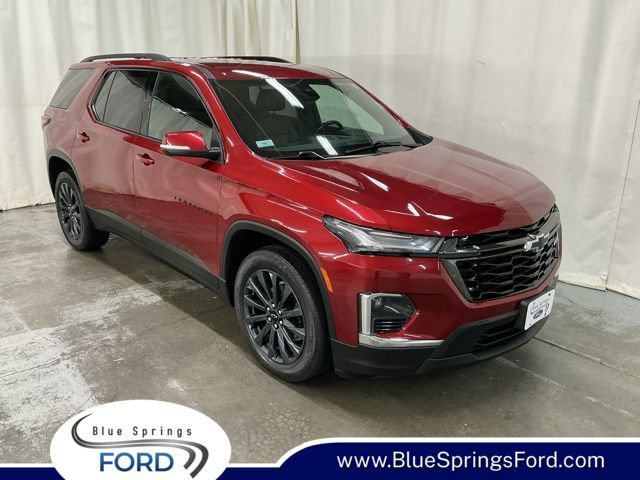 Used 2023 Chevrolet Traverse RS