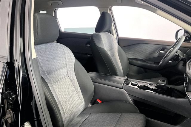 Used 2023 Nissan Rogue SV AWD/4WD image 9