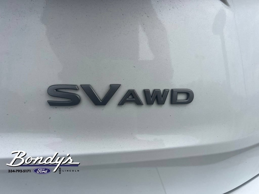 Used 2024 Nissan Rogue SV AWD/4WD image 9