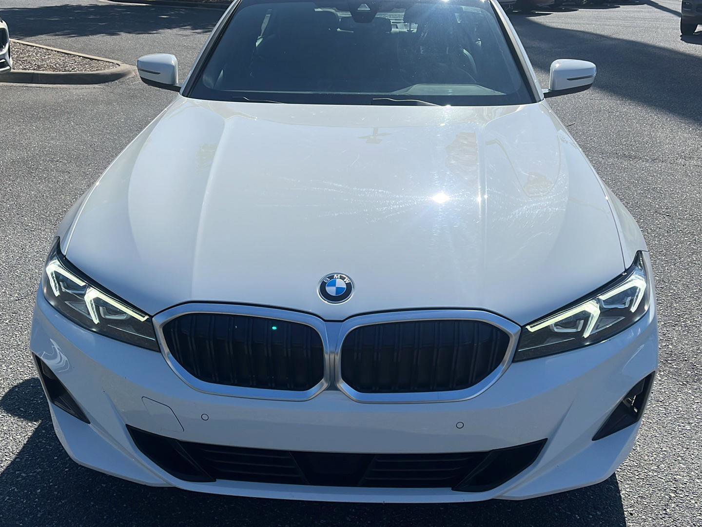 Used 2025 BMW 330i Sedan RWD image 10