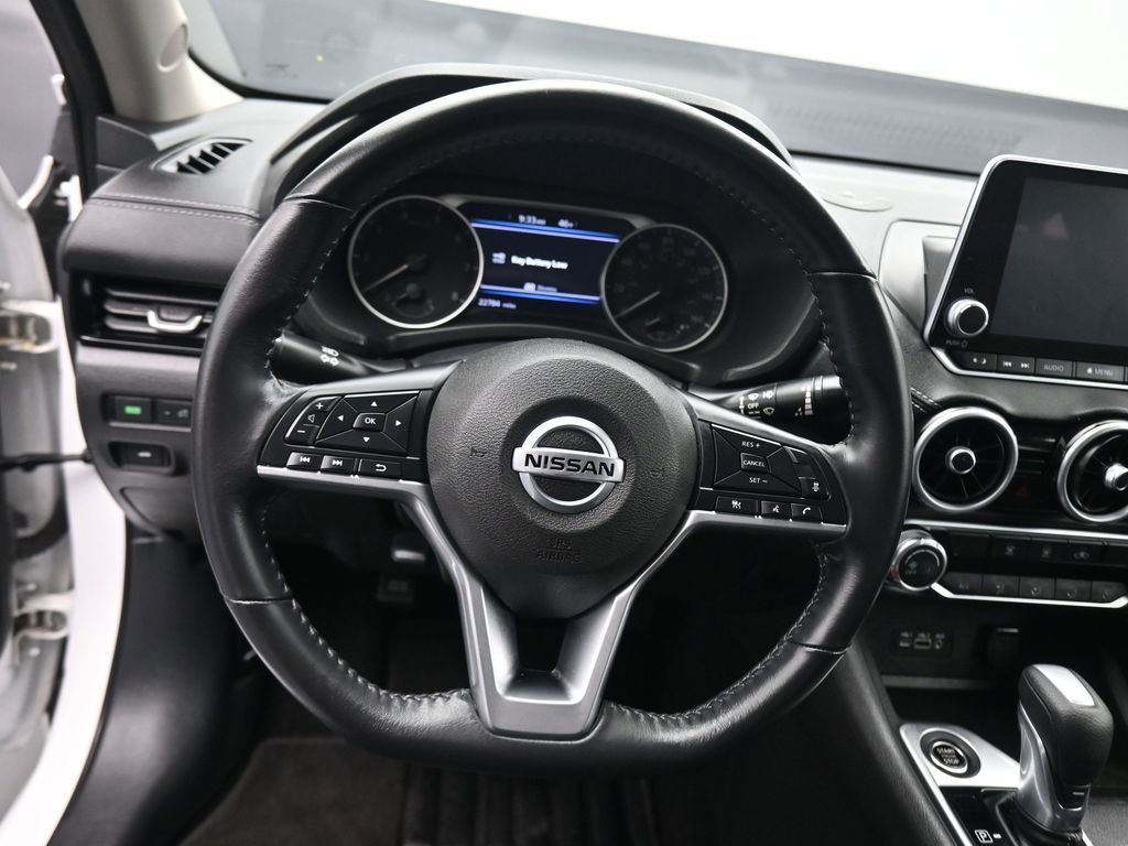 Used 2023 Nissan Sentra SV FWD image 14