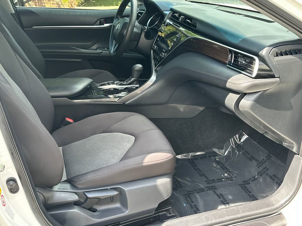 Used 2018 Toyota Camry LE w/ Audio Package FWD image 8