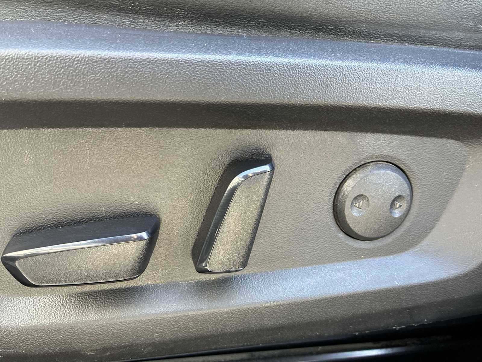 Used 2022 Mitsubishi Outlander SE AWD/4WD image 14