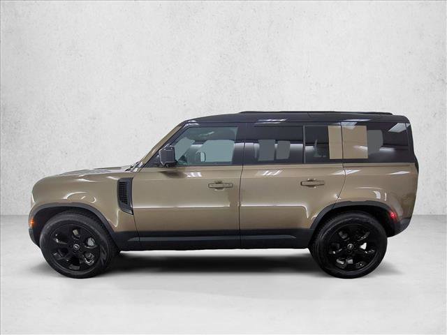 New 2025 Land Rover Defender 110 S image 5