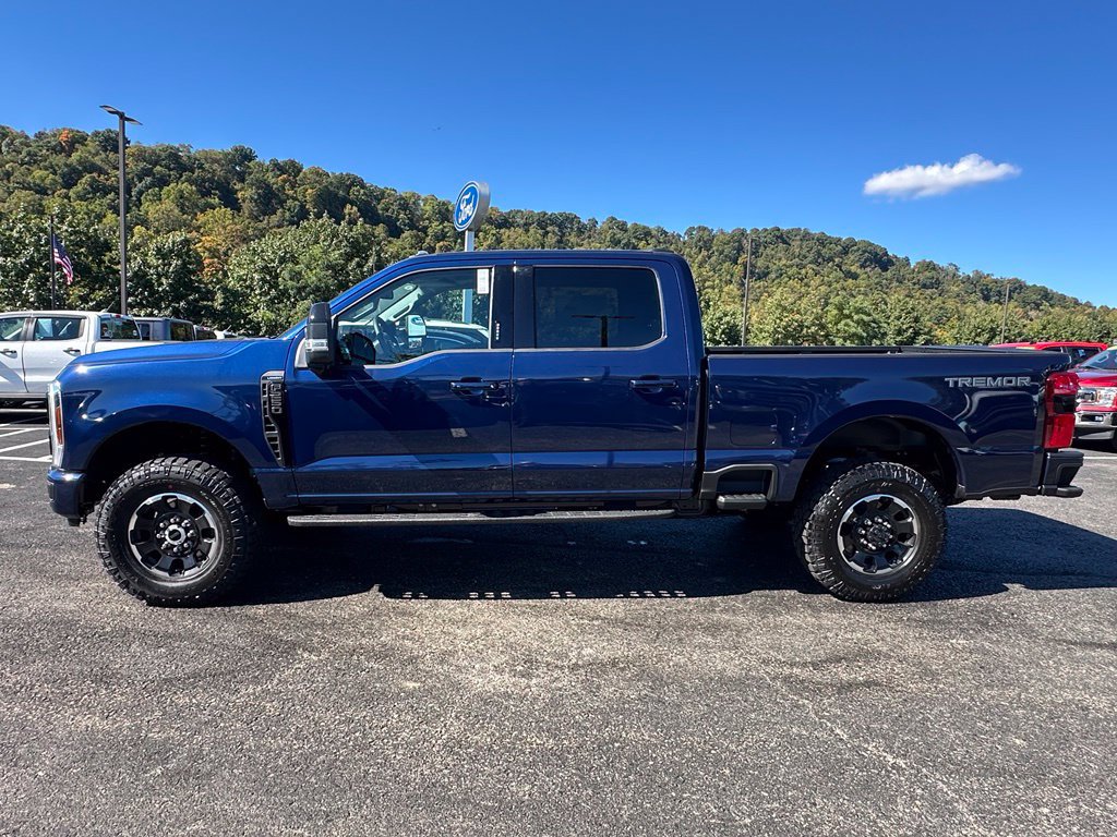 New 2027 Ford F250 Lariat w/ Tremor Off-Road Package AWD/4WD image 2