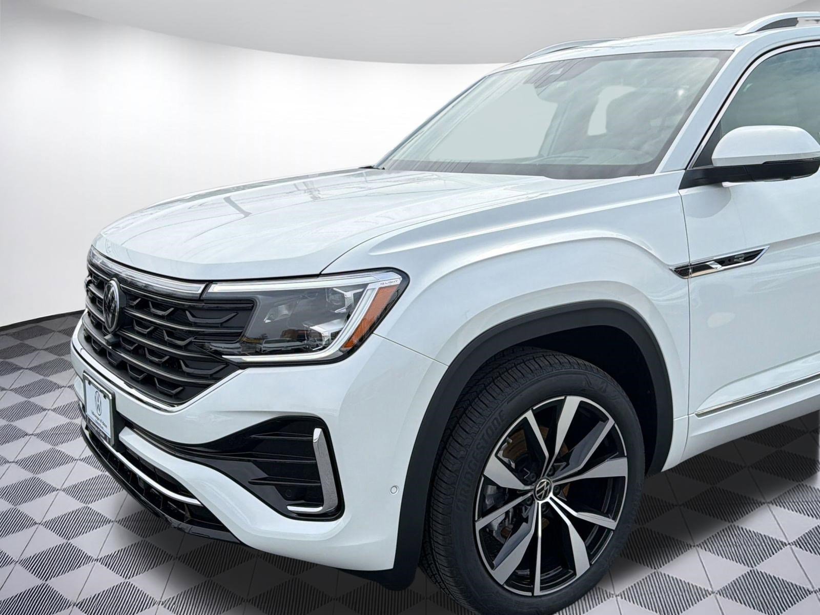 New 2026 Volkswagen Atlas SEL Premium R-Line image 21