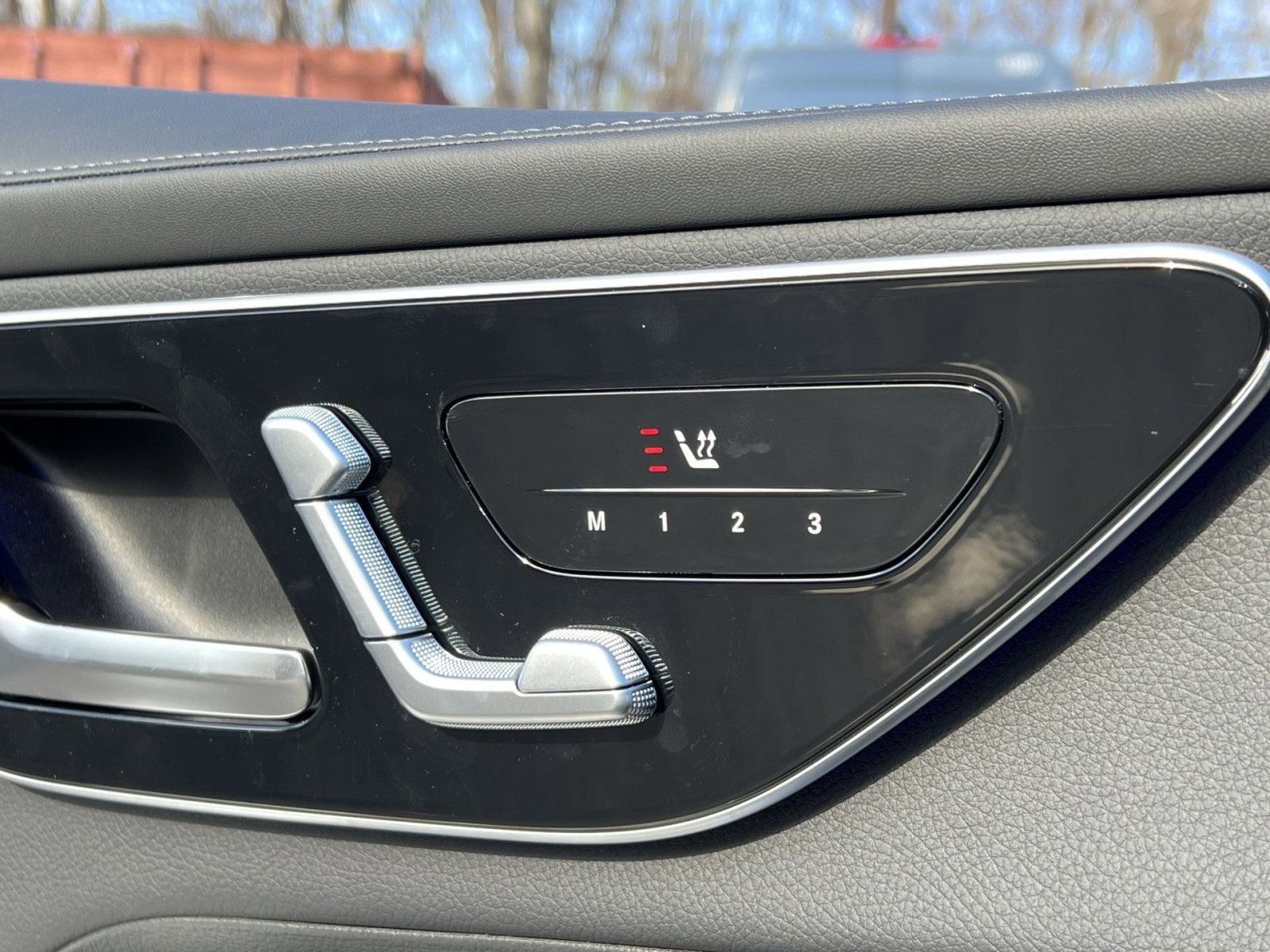 New 2026 Mercedes-Benz GLC 300 4MATIC image 33