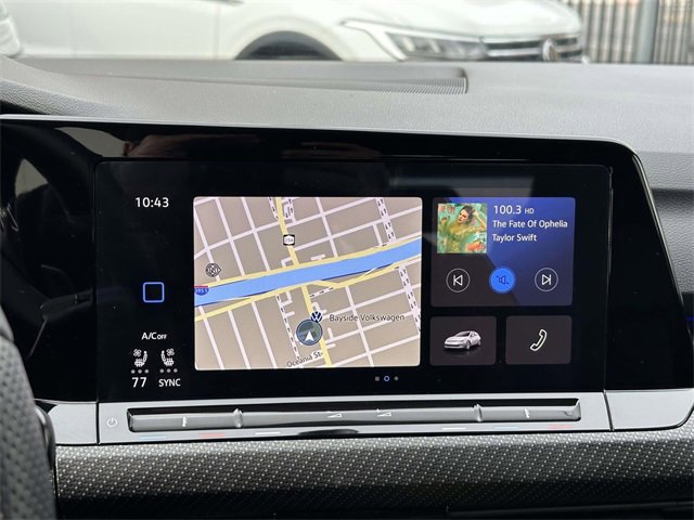 Certified 2022 Volkswagen Golf R image 27