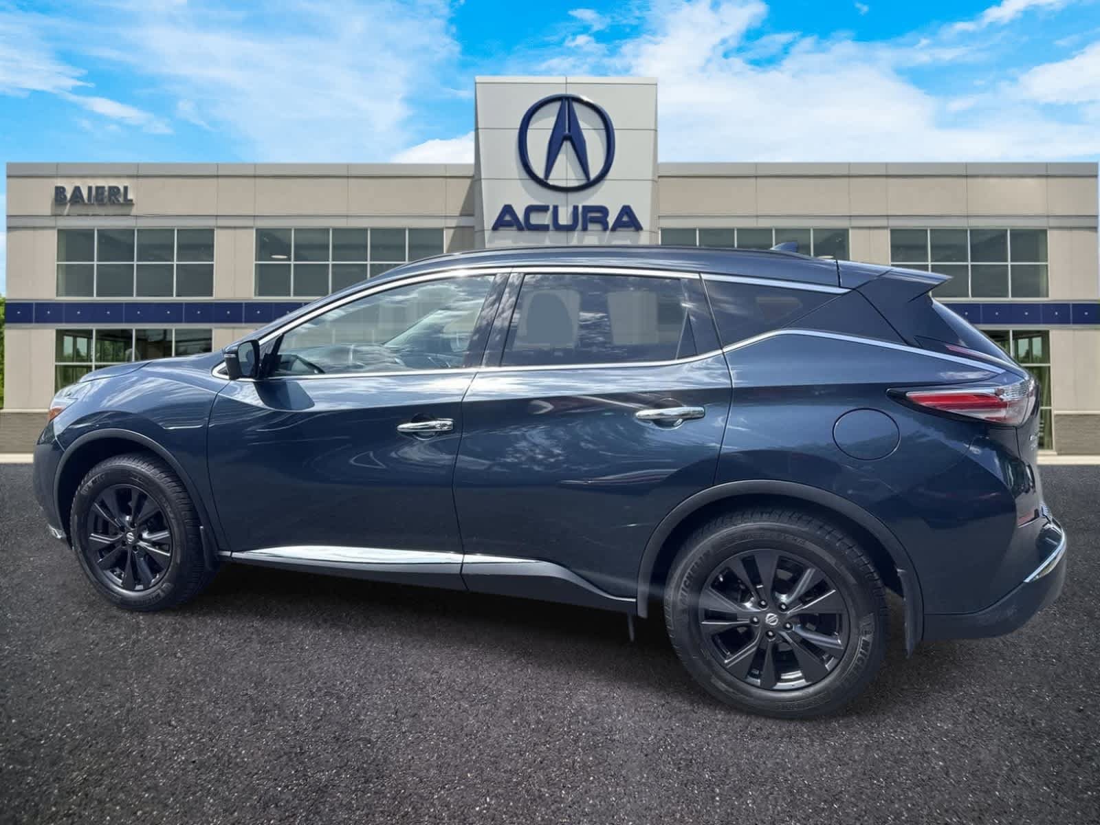 Used 2018 Nissan Murano SV w/ Premium Package AWD/4WD image 3