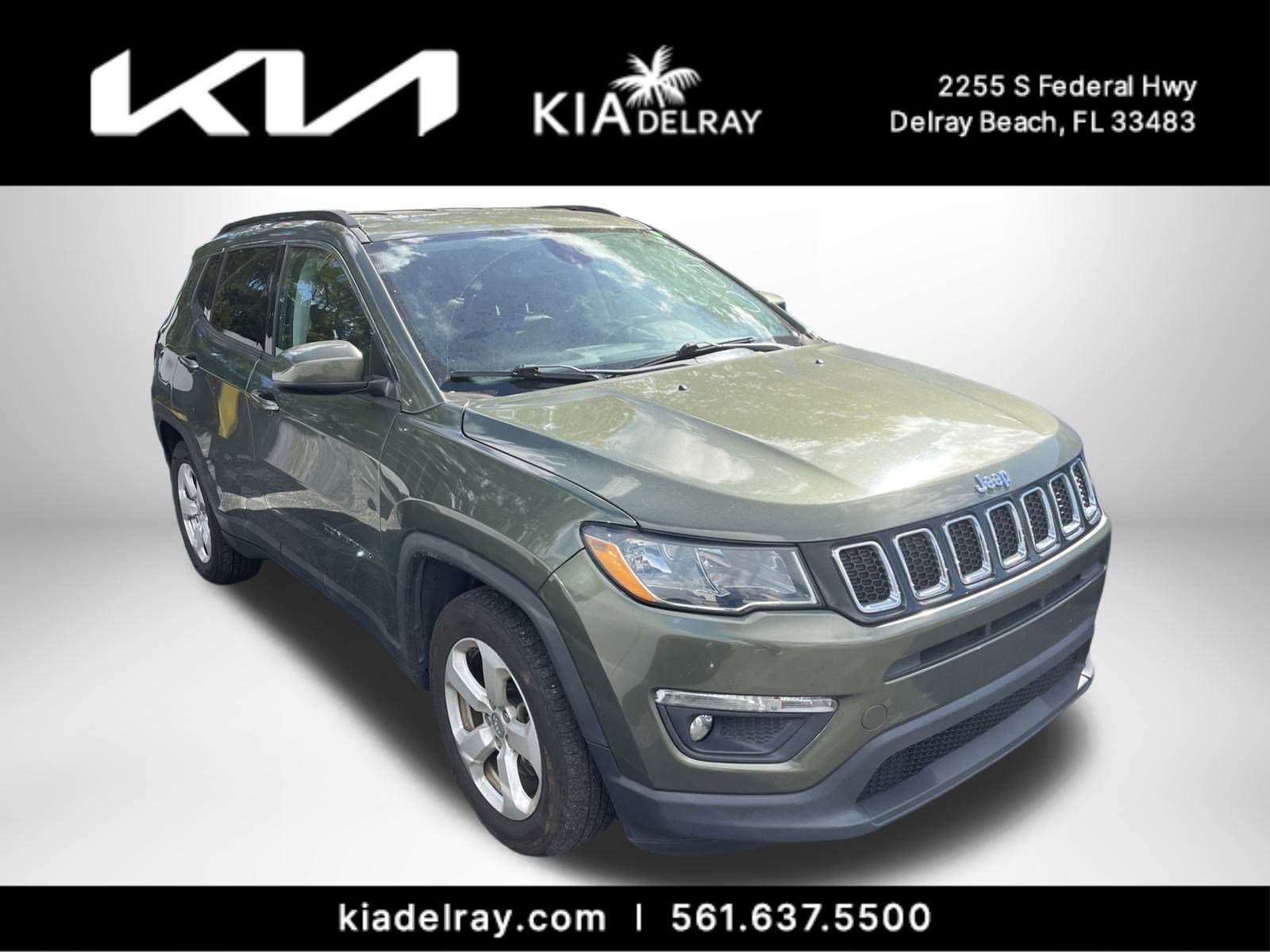 Used 2019 Jeep Compass Latitude image 1