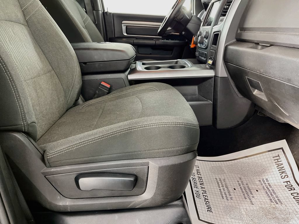 Used 2021 RAM 1500 Warlock AWD/4WD image 33