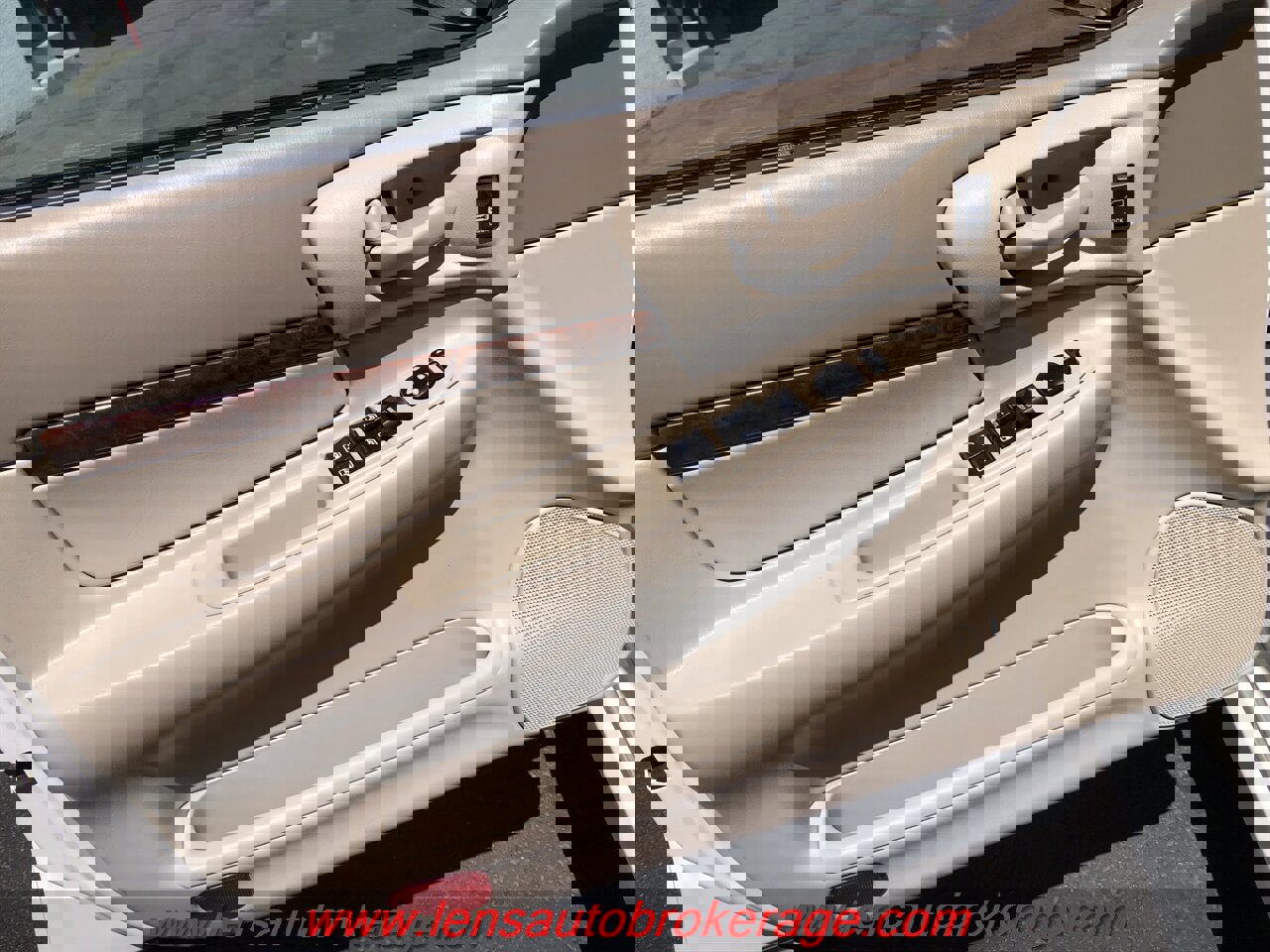 Used 2002 Chevrolet Impala LS w/ Preferred Equipment Group image 9