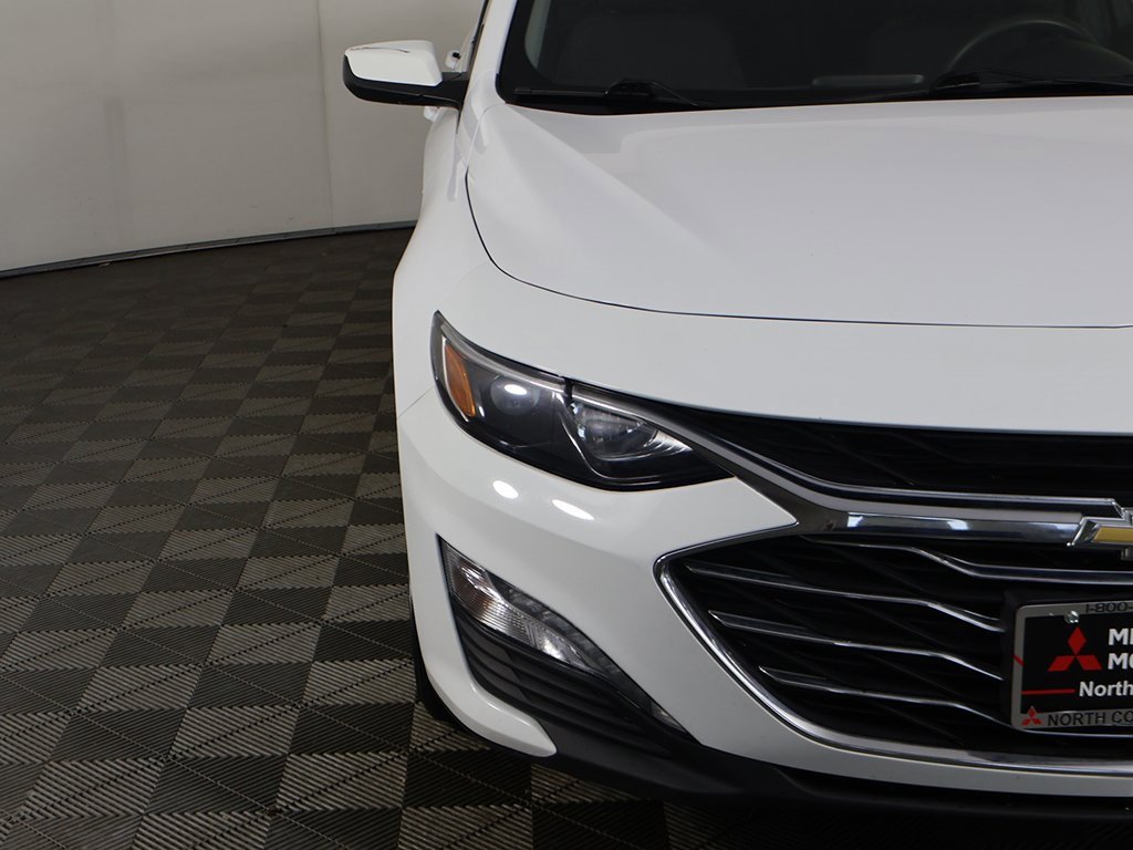 Used 2022 Chevrolet Malibu LT image 11