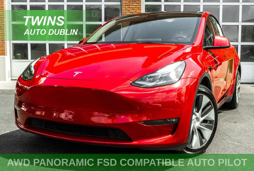 Used 2023 Tesla Model Y Long Range AWD/4WD image 1