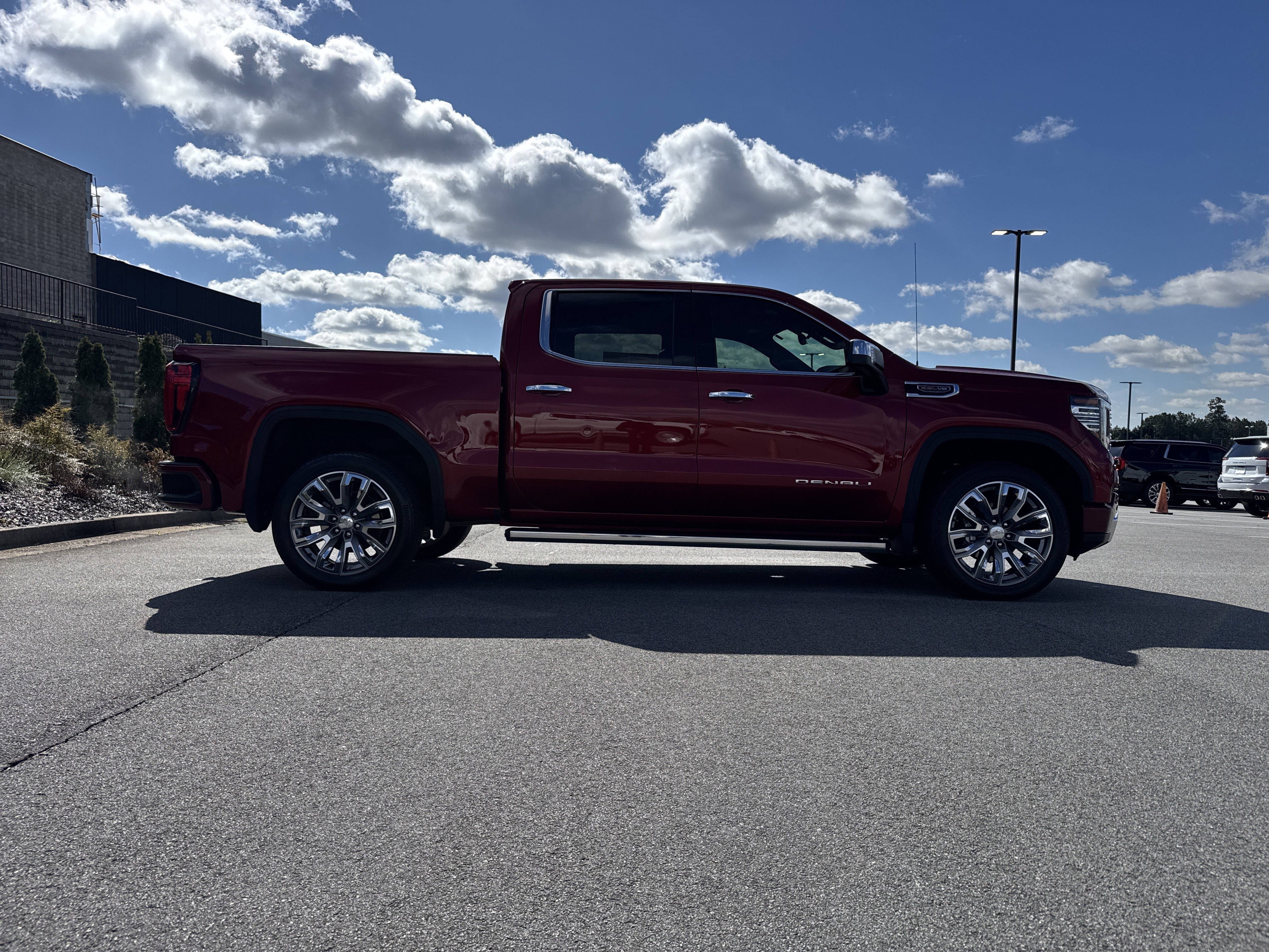 Used 2024 GMC Sierra 1500 Denali w/ Denali Reserve Package image 11
