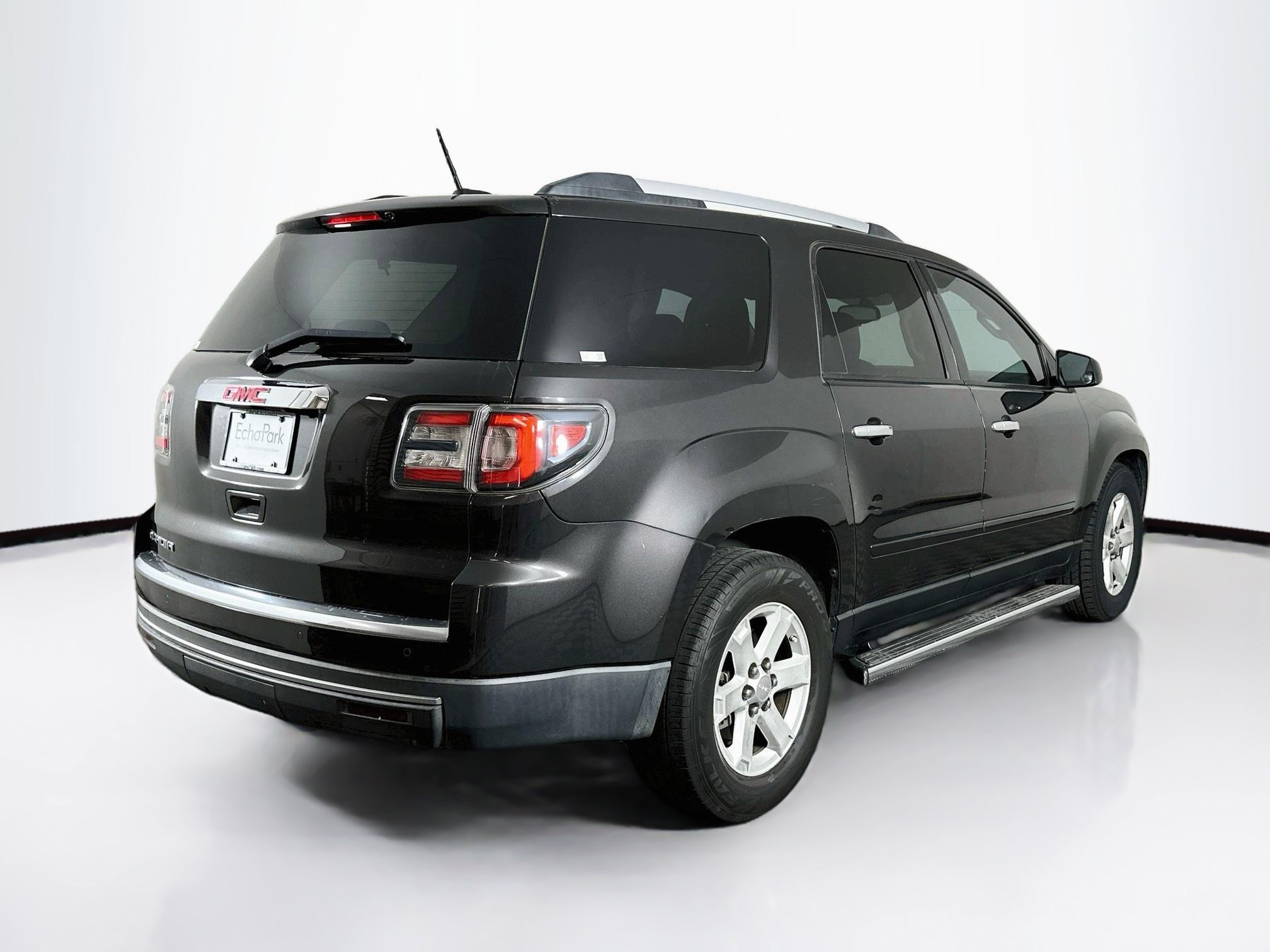 Used 2016 GMC Acadia SLE FWD image 9