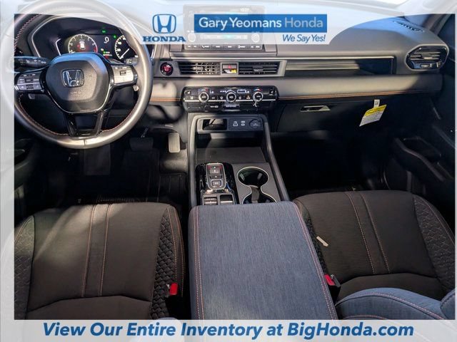 Certified 2025 Honda Pilot Sport image 18