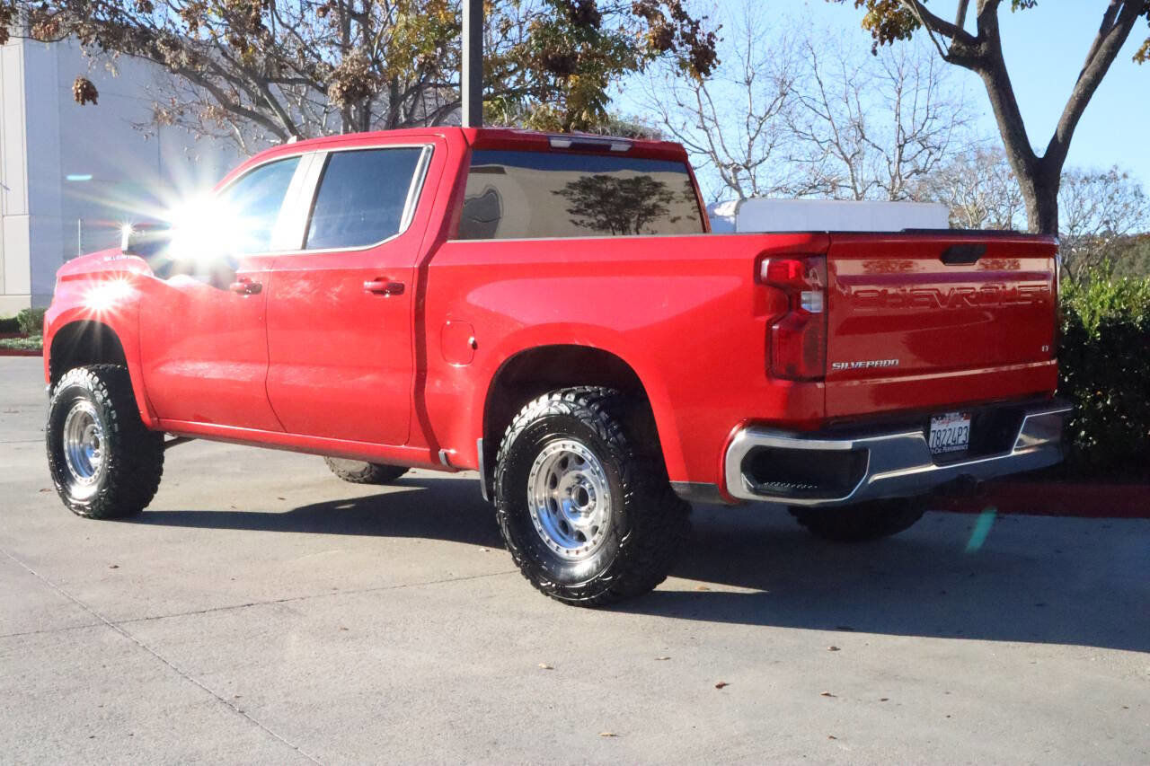Used 2020 Chevrolet Silverado 1500 LT w/ Convenience Package image 11