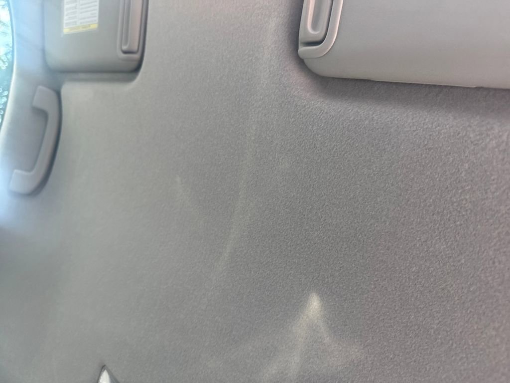 Used 2025 Nissan Kicks Play S FWD image 18