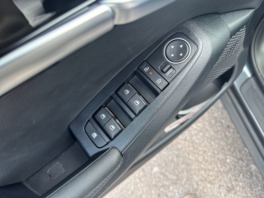 Certified 2026 Kia Seltos EX w/ EX Sunroof Package image 12