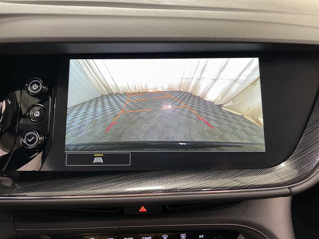 Used 2023 Buick Envision Essence AWD/4WD image 3