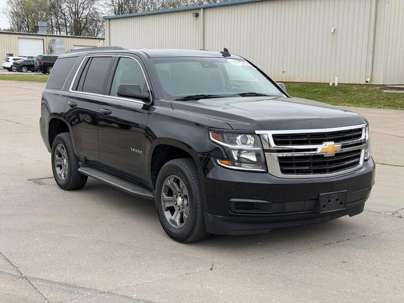 Used 2018 Chevrolet Tahoe LS w/ Enhanced Driver Alert Package AWD/4WD image 1