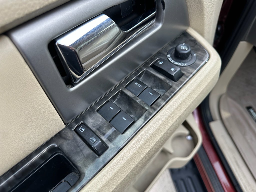 Used 2017 Ford Expedition Limited image 10