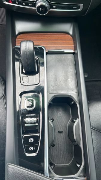 Used 2021 Volvo XC60 T8 Inscription Expression AWD/4WD image 25