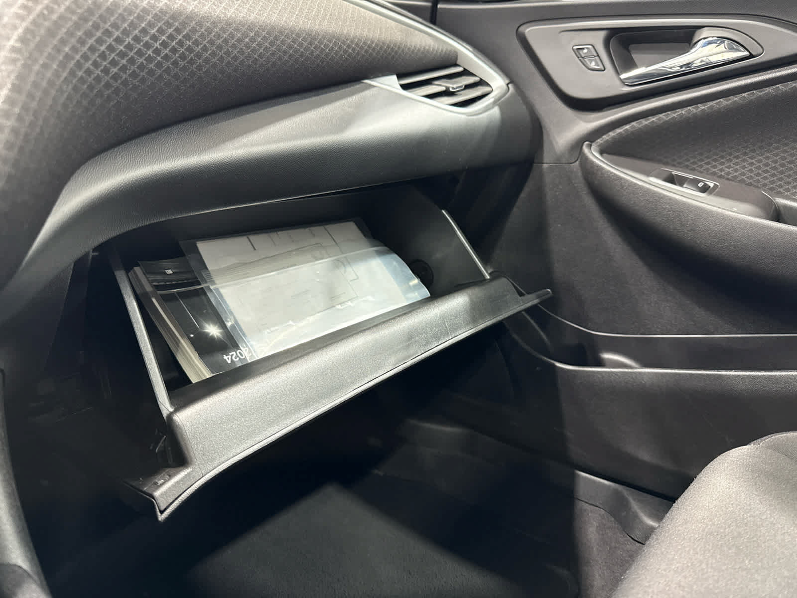 Certified 2024 Chevrolet Malibu LT FWD image 21