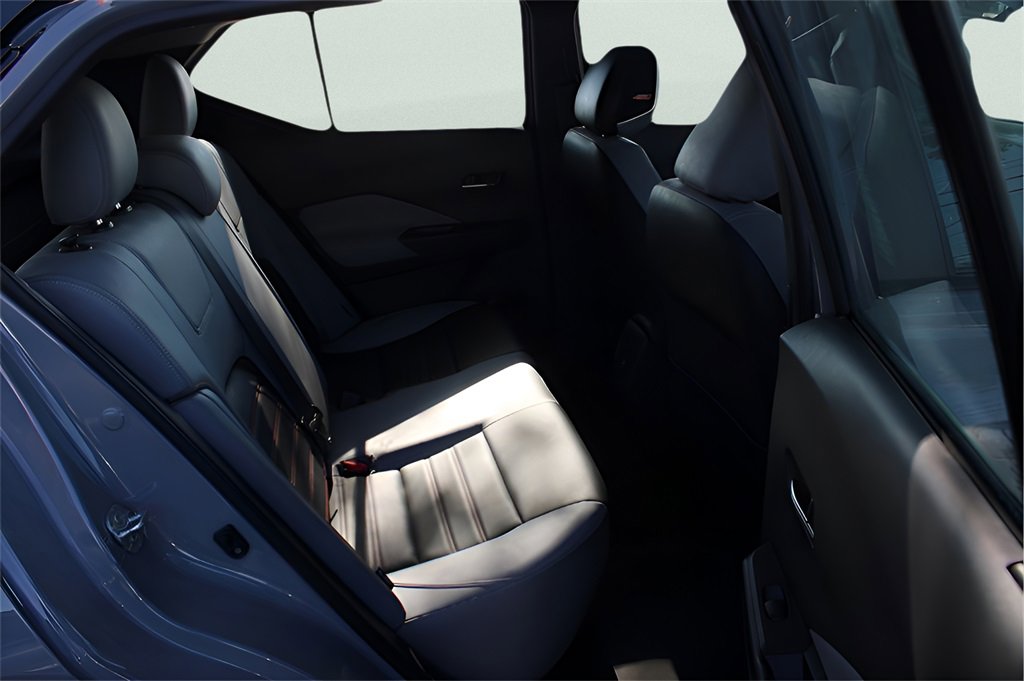 Used 2024 Nissan Kicks SR w/ SR Premium Package image 26