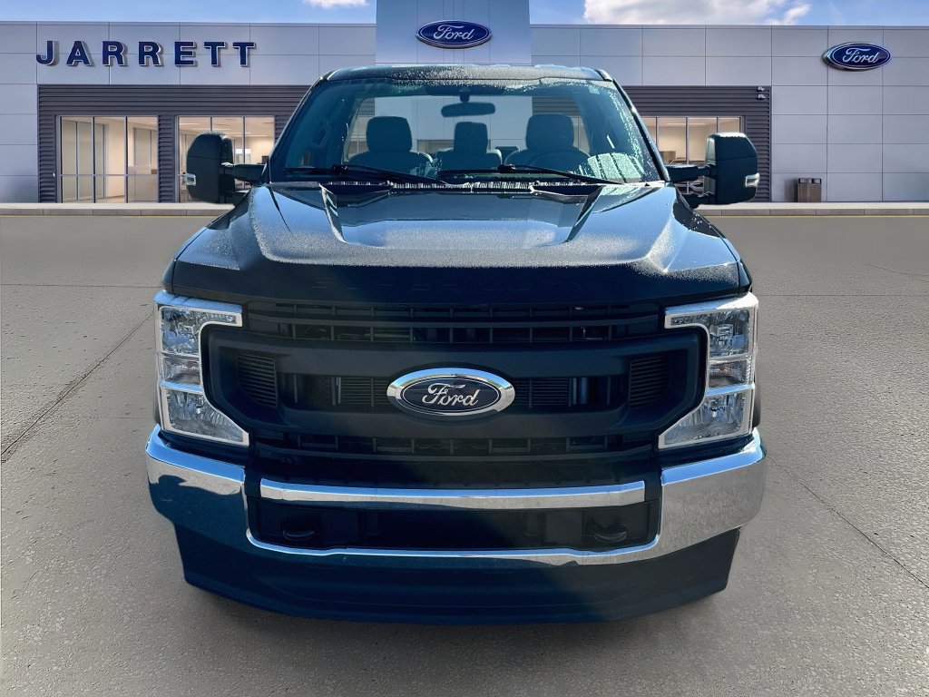 Used 2022 Ford F250 XL w/ Power Equipment Group AWD/4WD image 2