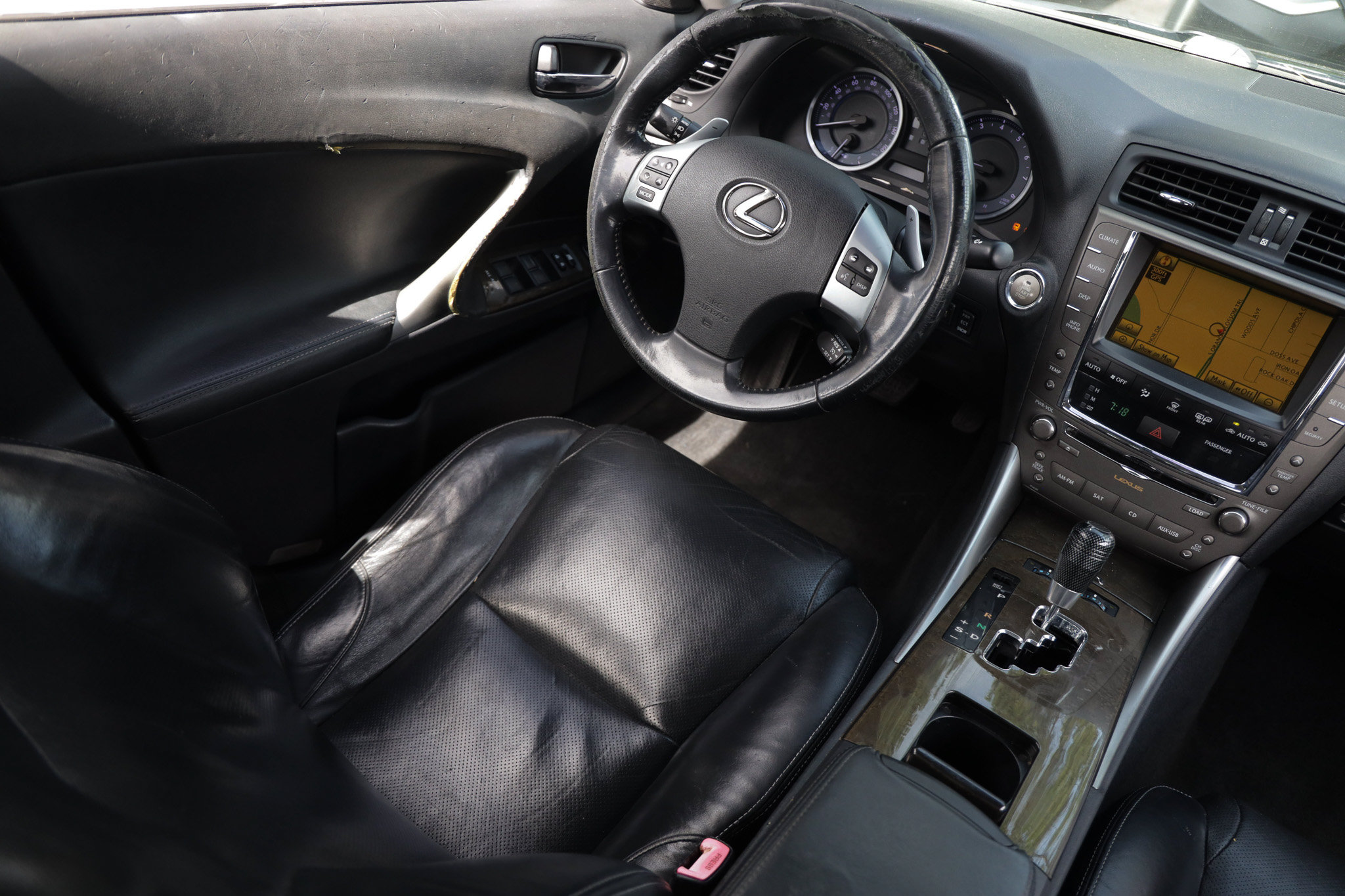 Used 2011 Lexus IS 350 w/ Premium Pkg Value Edition RWD image 24
