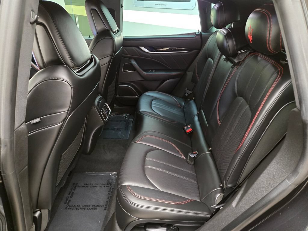 Certified 2024 Maserati Levante GT Ultima AWD/4WD image 20