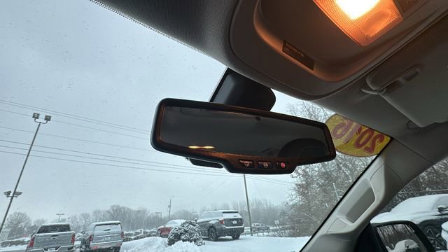 Used 2016 Chevrolet Colorado Z71 image 27