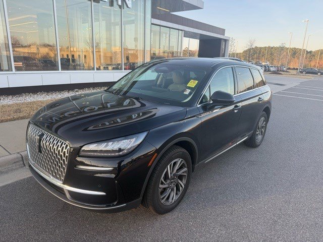 Certified 2024 Lincoln Corsair FWD w/ Equipment Group 101A image 2