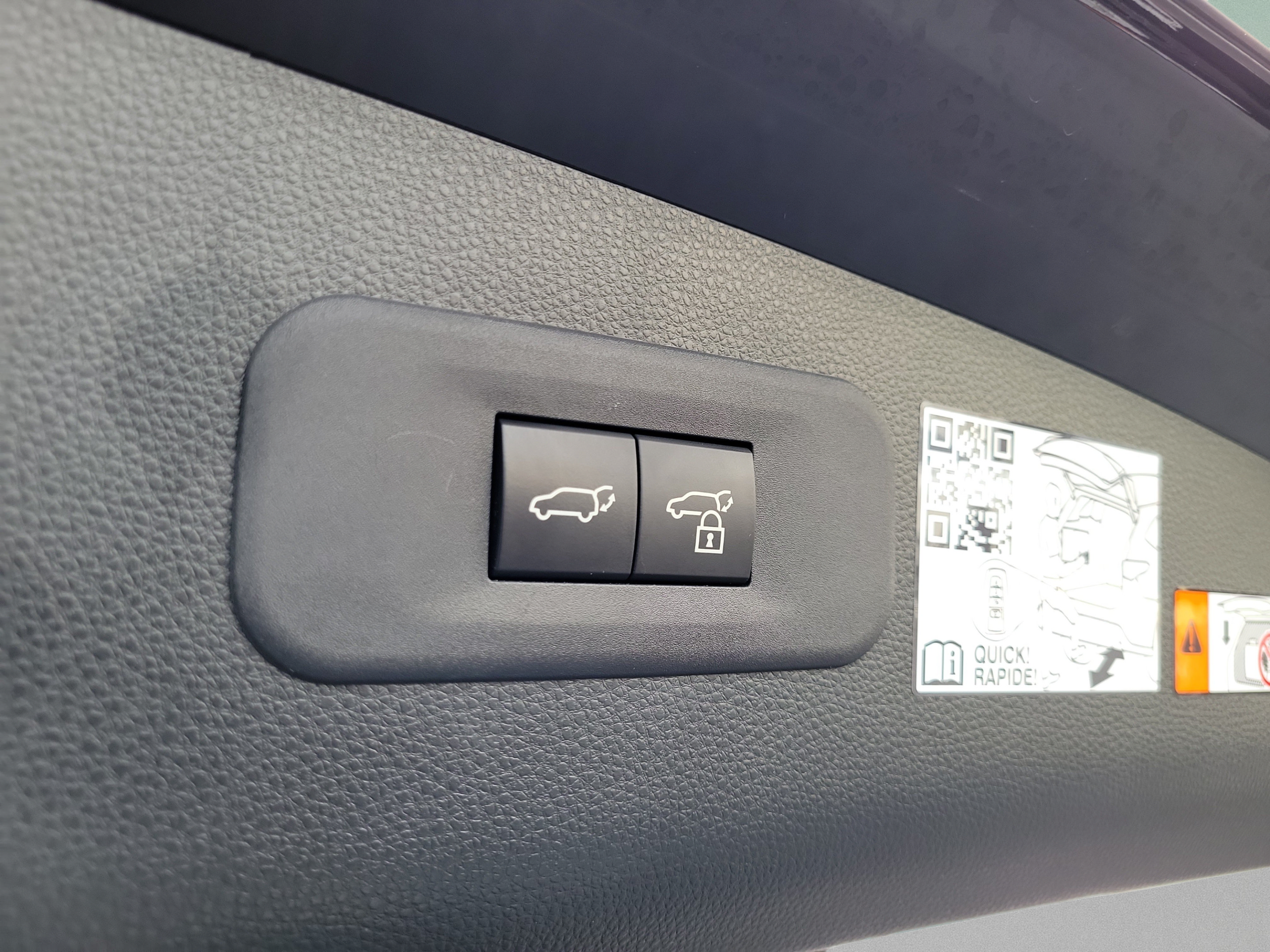 Certified 2025 Toyota Crown Signia w/ Advanced Technology Package AWD/4WD image 7